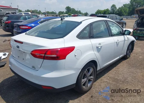 2018 Ford Focus Se z USA, uszkodzony, nr VIN 1FADP3FE5JL267982